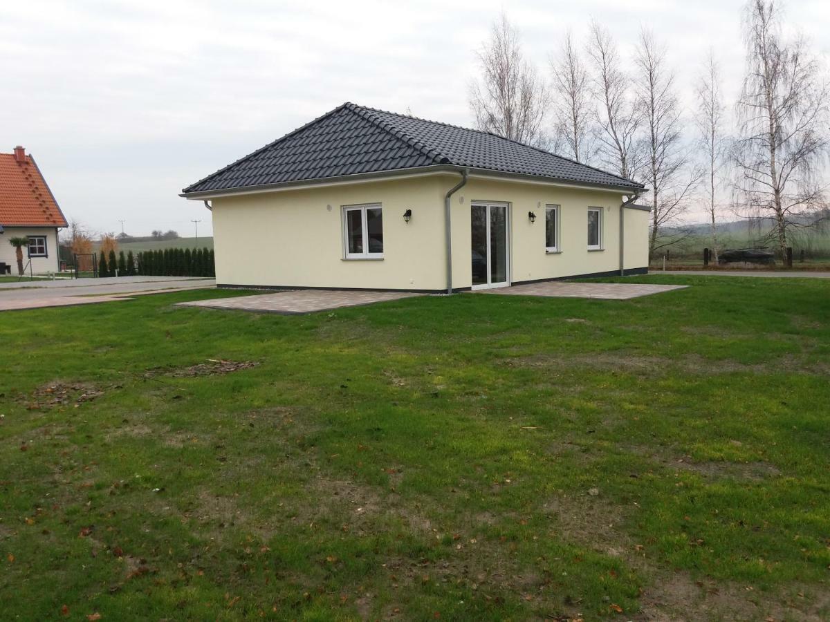 Stoerti 11 Villa Gnies Екстериор снимка