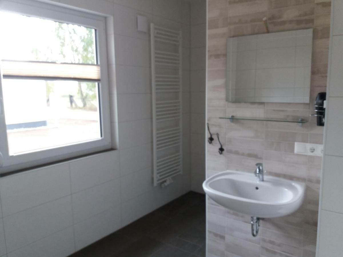 Stoerti 11 Villa Gnies Екстериор снимка